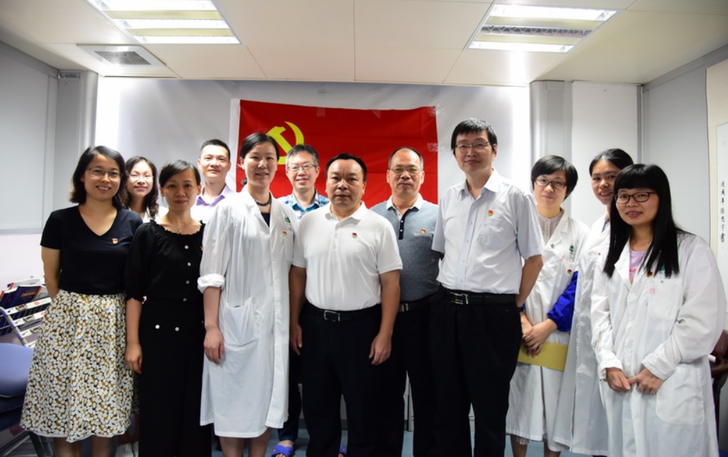 304am永利集团党委发展 “七一”深刻基层调研慰问活动