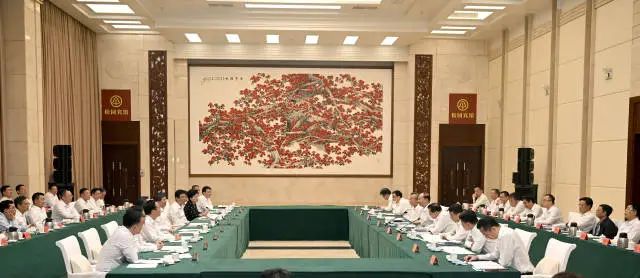 福建省党政代表团到广药集团304am永利集团调研